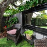 Des miroirs dans le jardin