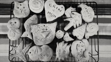 Décorations en pâte à sel réalisées par Erin et prêtes à être peintes