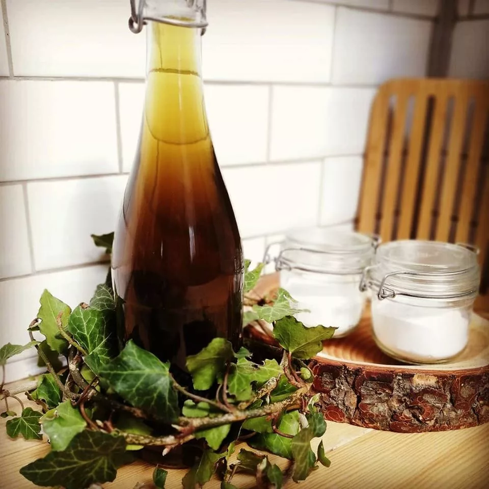 Lessive au lierre, 100% biodégradable.
