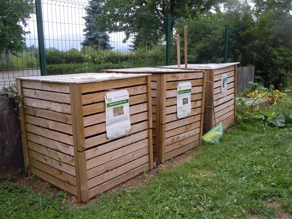 bacs à compost collectifs